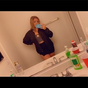 Meet your Posher, Julia